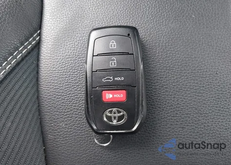 2025 Toyota Camry Se из США, поврежденный, VIN 4T1DAACK0SU044976